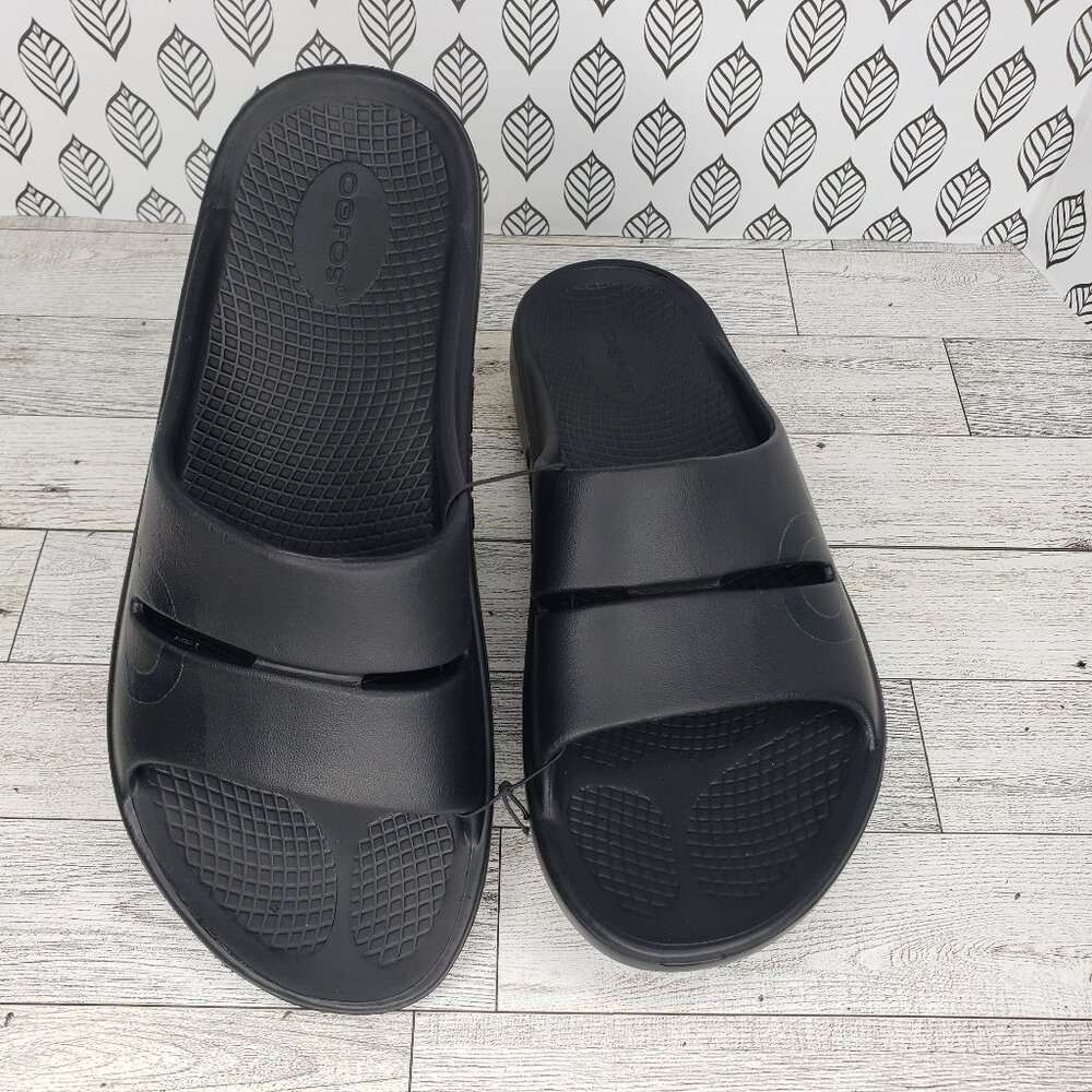 OOFOS OOahh Sport Flex Recovery Slide Black Sandals Mens Sz 7 Womens Sz 9
